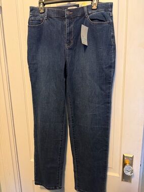 BNWT Croft & Barrow Dark Blue Stretch Jeans - Classic Fit